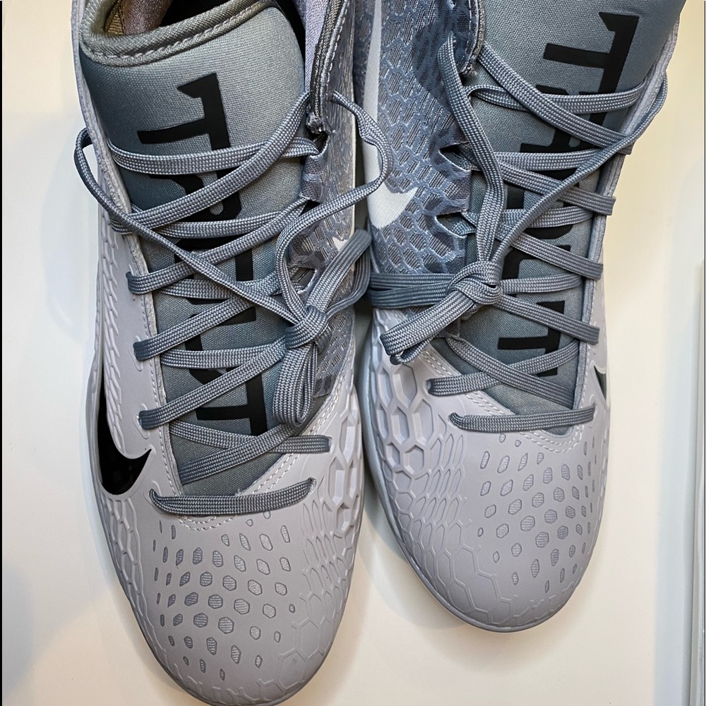 NIKE FORCE ZOOM TROUT 5 MCS BASEBALL